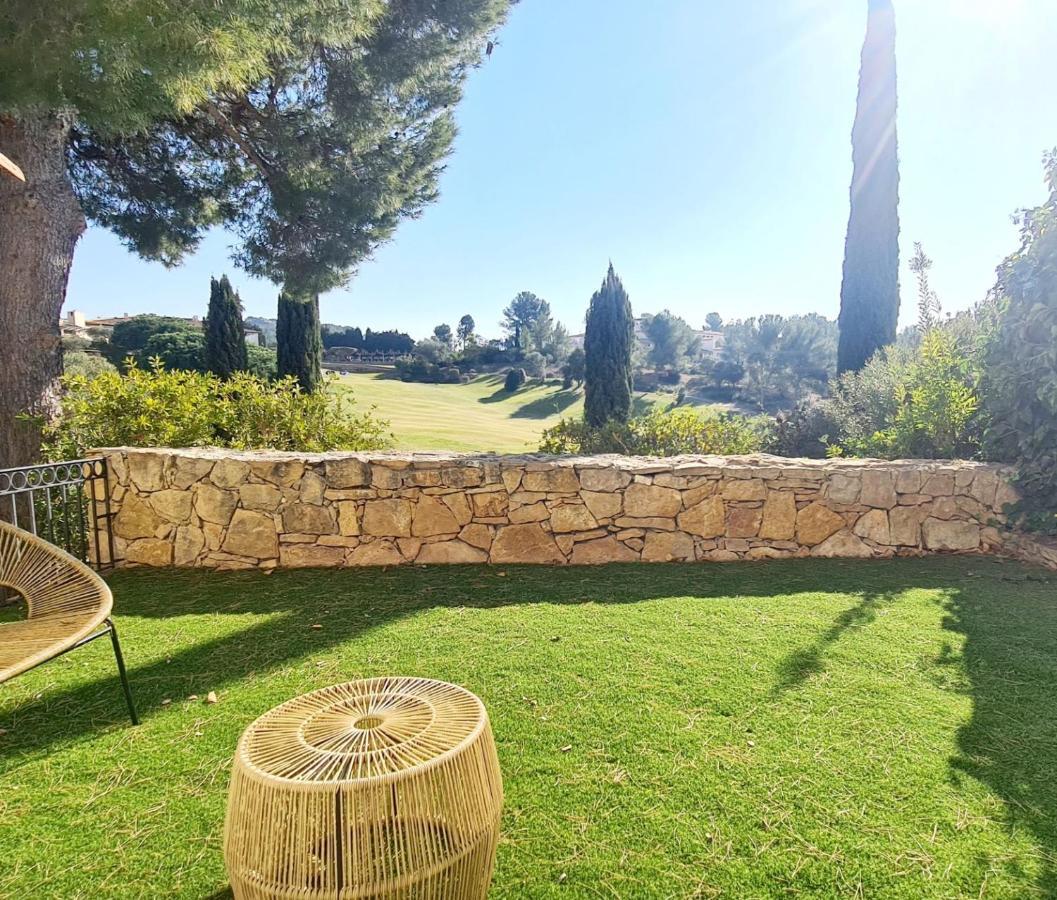 Superbe Villa-Domaine Avec Golf Piscine Et Tennis แซ็งต์-ซีร์-ซูร์-แมร์ ภายนอก รูปภาพ