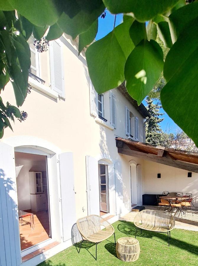 Superbe Villa-Domaine Avec Golf Piscine Et Tennis แซ็งต์-ซีร์-ซูร์-แมร์ ภายนอก รูปภาพ